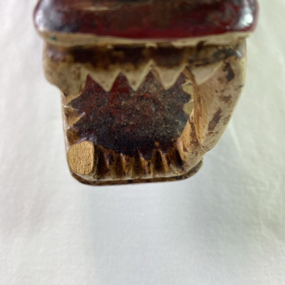 African Guro Crocodile Mask Tribal Art Wood Carving Ivory Coast (Damaged Tooth) - Picture 11 of 16